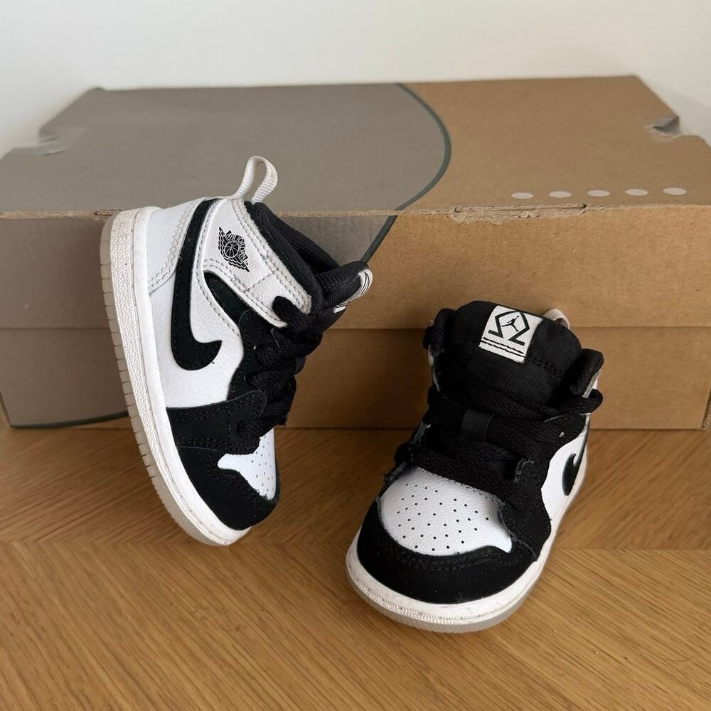 Nike Air Jordan 1 Mid ‘Diamond’ Toddler Sneakers- SZ 4 C